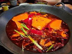 -王婆乔鲜鱼自助火锅(蜀汉路店)