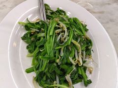 -新峰肉骨茶