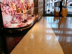 -PRADA普拉达(国金中心店)