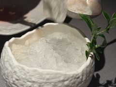 -左庭右院鲜牛肉火锅黑金店(陆家嘴中心店)
