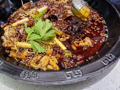 -蛙鱼潭美蛙鱼头火锅(解放碑瑞富广场店)
