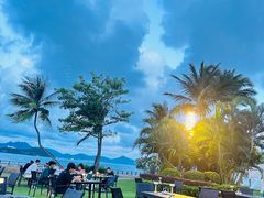 -JW万豪厨房餐厅·滨海草坪烧烤·海鲜·海景(三亚绿发山海天JW万豪酒店)