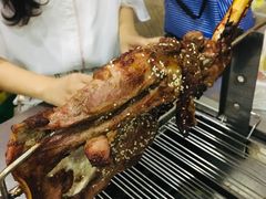 -内蒙古海拉尔烤羊腿·烤全羊·烧烤