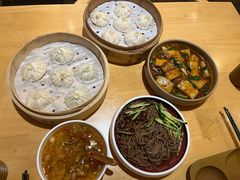 -小六汤包砂煲菜(文景路店)