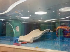-Swim斯卫姆国际儿童游泳中心(红博中央公园店)