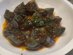 烧椒糖心皮蛋-铜锣湾·有麝自然香(长嘉汇购物公园店)