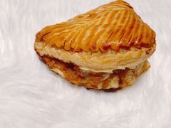 苹果酥Chausson aux pommes-老梦面包 CHEZMOREL(三源里店)