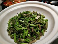 -佬麻雀·剁椒鱼头(京基KK One店)