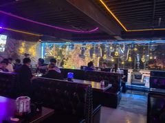-vimi便利店酒吧