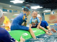 -蓝旗亲子游泳(范湖万达广场店)