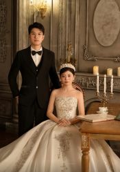 -雪中彩影婚纱摄影·微光艺术中心