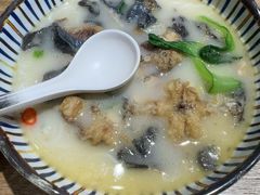 -鲜越鲜鱼粉(财富购物中心店)