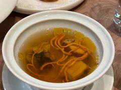 -东方明珠老上海8号餐厅