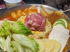 -哈哈碳都·牛肋条无限自助烤肉(台江万达店)