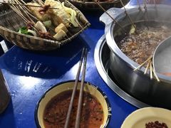 -马路边边·成都串串(翠柏路店)