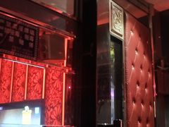 -蓝尊量贩(黄河路店)