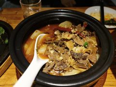 -苹果树下艺术餐厅(宋庄店)