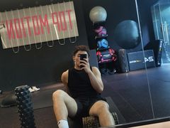 -TOP健身私教工作室(侨香店)