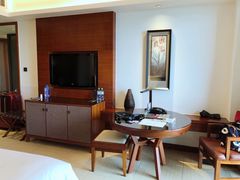 -三亚湾海居铂尔曼度假酒店