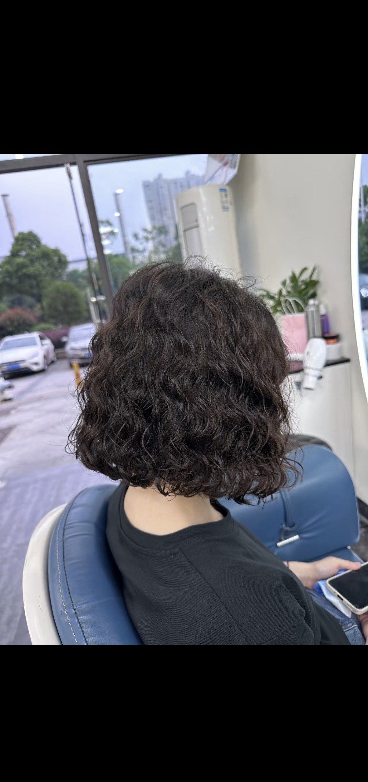 短发怎么烫才不老气 而且头发细软塌试试蛋蛋卷吧#短发烫发 #女士超