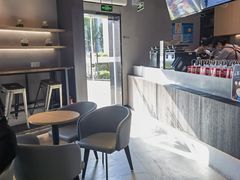 -瑞幸咖啡(怡富广场店)