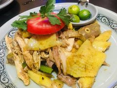 越式盐焗麻油鸡-大头虾越式风味餐厅(光明广场店)