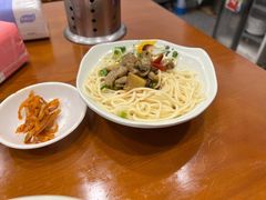 子姜肥肠面-大石人家鱿鱼面馆(大石西路总店)