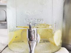 -UNI UNI(环亚凯瑟琳店)