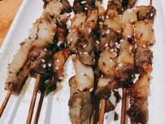 烤羔羊肉串-木屋烧烤(岗顶二店)