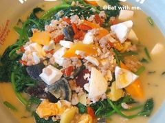 -大头虾越式风味餐厅(光明广场店)