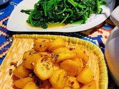 -巴土人家恩施菜馆(古德寺店)