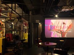 -Mx.cocktail bar