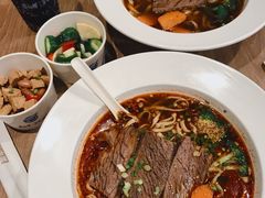金牌红烧牛肉面-康師傅私房牛肉面(浦机三店)