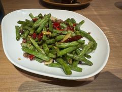 -耶里夏丽·新疆菜(田林东路店)