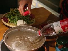 黑猪灼泉水时蔬-吃饭皇帝大土家民族菜(正大广场店)