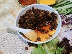 -俭寨大盘鸡·手抓肉·烧烤新疆菜(乌苏路店)