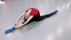 -艺佳舞蹈培训学校