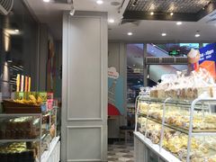 面包甜点陈列柜-BreadTalk面包新语·烘焙蛋糕(海岸城店)