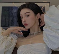 -MOE BEAUTY.皮肤管理中心
