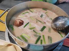 -四季喧黔味豆米火锅(万达广场店)