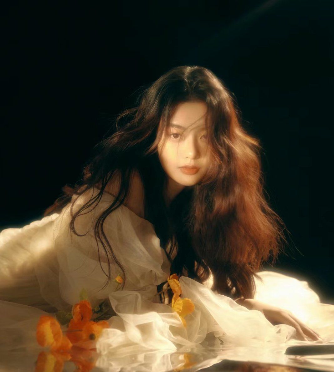 复古又时尚的港风写真 
谁拍谁好看的氛围感写真 
唯美朦胧的光影