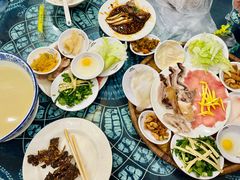 -桥香园云南过桥米线(金马碧鸡店)