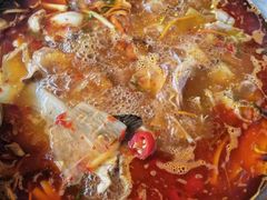 -大理.老字号渝记酸萝卜乌鱼(古城总店)