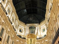 -埃马努埃莱二世拱廊