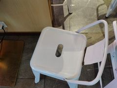 -运气牛自助酱大骨火锅(南京东路店)