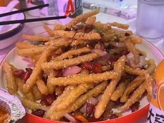 -海盗船. 龙虾烧烤. 酒馆