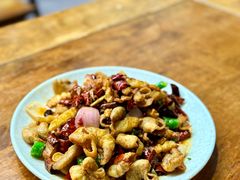 -茅屋大酒店