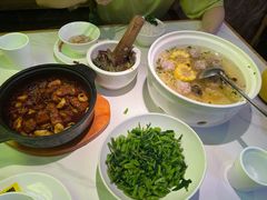 -费大厨辣椒炒肉(万家丽一店)
