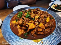 -俭寨大盘鸡·手抓肉·烧烤新疆菜(乌苏路店)
