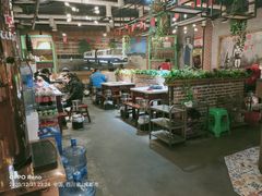 -钢管厂五区小郡肝串串香(通锦桥店)